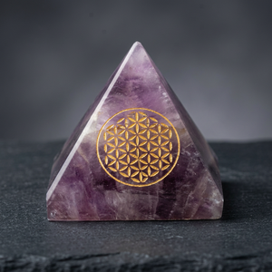 Chakra Gemstone Healing Pyramid | Handmade <b>Amethyst</b> Reiki Set with Carved Crystal <b>Bracelet</b> for Love Rituals Gift From Gujarat - Product Image 3