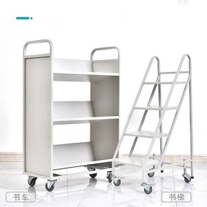 Carrito de biblioteca metálico Three Arrows con escalera rodante de 3 escalones - Product Image 4