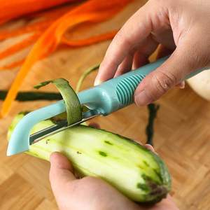 Éplucheur de légumes et de fruits ergonomique avec poignées pivotantes, éplucheur de pommes de terre avec éliminateur de yeux intégré - Product Image 6