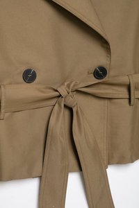 Gilet <span class=keywords><strong>Trench</strong></span> <span class=keywords><strong>Sans</strong></span> Manches Double Boutonnage <span class=keywords><strong>Kaki</strong></span> Personnalisé pour Femme, Manteau Utilitaire <span class=keywords><strong>Sans</strong></span> Manches Style Britannique avec Col Revers Ceinturé - Product Image 5