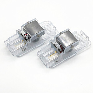 Projecteur LED de bienvenue pour portière de voiture <span class=keywords><strong>Peugeot</strong></span> <span class=keywords><strong>206</strong></span> 307 208 308 3008 207 2008 508 5008 807 RCZ 301 - Product Image 2