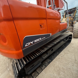 Excavatrice sur chenilles Doosan DX150LC-9C d'occasion, moteur, boîte de vitesses, pompe, PLC, pelle de taille moyenne, faible nombre d'heures de travail, bon état, à vendre - Product Image 3