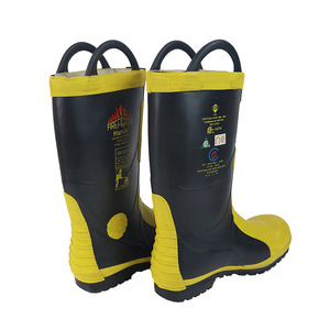 Sepatu Pemadam Kebakaran Bersertifikat NFPA 100% Tahan Api dengan Ujung Baja dan Sol Karet Baja - Product Image 5