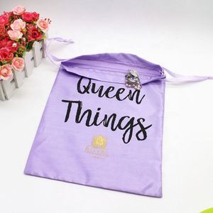 Bolsa de Satén Blanca Personalizada con Cordón para Extensiones de Cabello y Pelucas, Empaque Promocional para Paquetes de Cabello Humano para Regalos - Product Image 2