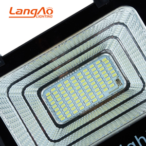 Haute puissance étanche ip67 sport cour 25w 40w 60w 100w 150w 200w solaire led lumière d'inondation - Product Image 4