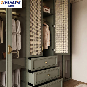 Armadio in Legno Stile Pastorale di Tendenza, di Alta Qualità e Durevole, Design Retrò Personalizzato per Camere da Letto - Product Image 3