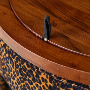 Set Toeletta Vintage <span class=keywords><strong>Nora</strong></span> in Velluto Leopardato con Specchio Rotondo Ribaltabile e Sgabello, Vanity Compatto per Camera da Letto, Disponibile in Vari Colori - Product Image 4