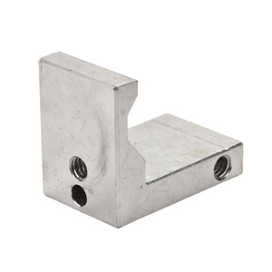 Pièce usinée en aluminium CNC avec un diamètre de trou de 50 mm et une profondeur de filetage de 1,50 mm pour une personnalisation non standard - Product Image 1
