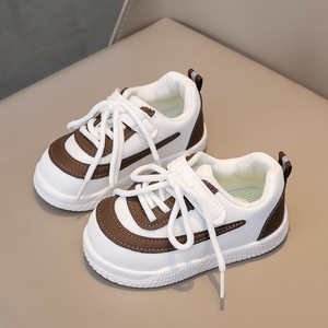 Nouvelles baskets décontractées pour enfants d'automne, fermeture à scratch, basses, semelle souple, garçons filles, fonction lumineuse, doublure en maille PU, multicolores - Product Image 4