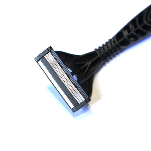 Meilleurs produits de vente chaude pour <span class=keywords><strong>Amazon</strong></span> UK 2025 gros jetable 3 lames <span class=keywords><strong>barbe</strong></span> rasage rasoirs de sécurité pour hommes en acier inoxydable - Product Image 2