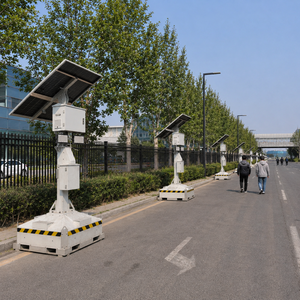 Torre de Iluminación Portátil con Energía Solar, Batería LiFePO4 y Panel Solar de 490W para Iluminación de Construcción - Product Image 1