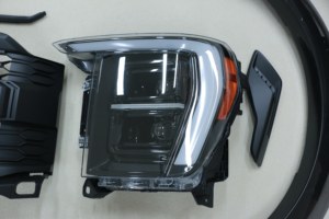 Kit carrosserie pour <span class=keywords><strong>FORD</strong></span> Ranger <span class=keywords><strong>Raptor</strong></span> T6 T7 T8 2012-2021 en <span class=keywords><strong>F150</strong></span> <span class=keywords><strong>Raptor</strong></span>, directement de l'usine, en stock, avec pare-chocs, ailes, capot, phares à LED - Product Image 3