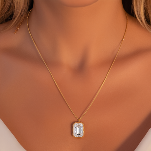 สร้อยคอจี้แฟชั่น สแตนเลสสตีล 316L ชุบทอง PVD ทนทาน ประดับคริสตัล - Product Image 3