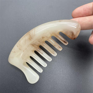 Venta al por mayor de fábrica, peine de cuerno de cera de abejas de resina, peine de masaje, cabeza de raspado de ocho dientes, alivio de la picazón, certificado CE - Product Image 3