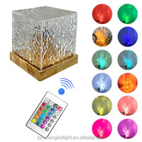 Veilleuse à effet d'ondulation d'eau rotative, télécommande, 16 couleurs RGB, rechargeable