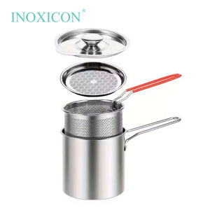 ตะแกรงกรองน้ำมันทอดสแตนเลสขนาดกะทัดรัด 1200 มล. ใช้ได้กับเตาแก๊สและเตาแม่เหล็กไฟฟ้า พกพาสะดวก ใช้ทำอาหารที่บ้าน ทอดชิปส์ ปลา ให้กรอบง่าย - Product Image 1