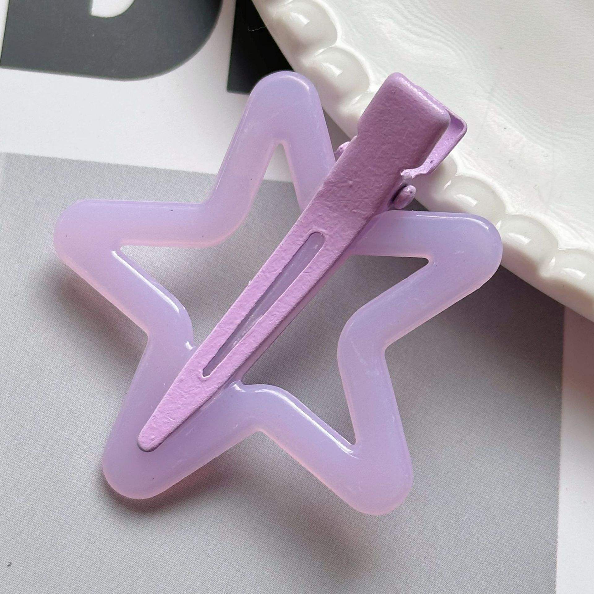 Purple five - pointed star