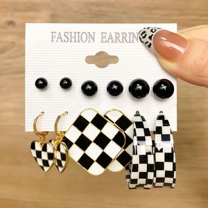 Vintage Love Geometric Checkerboard Drop <b>Earrings</b> Set for Women Fashion <b>Black</b> White Lattice Heart <b>Stud</b> <b>Earring</b> Jewelry - Product Image 4