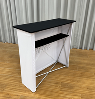Table pliante blanche personnalisée pour photomaton de mariage ou événementiel
