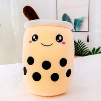 Nouvelle Coussin-Peluche Mignonne en Forme de Tasse de Boba Fruitée de Dessin Animé, Poupée en Peluche Kawaii Thème Bubble Tea, Vente en Gros, Fourniture Directe d'Usine de Peluches