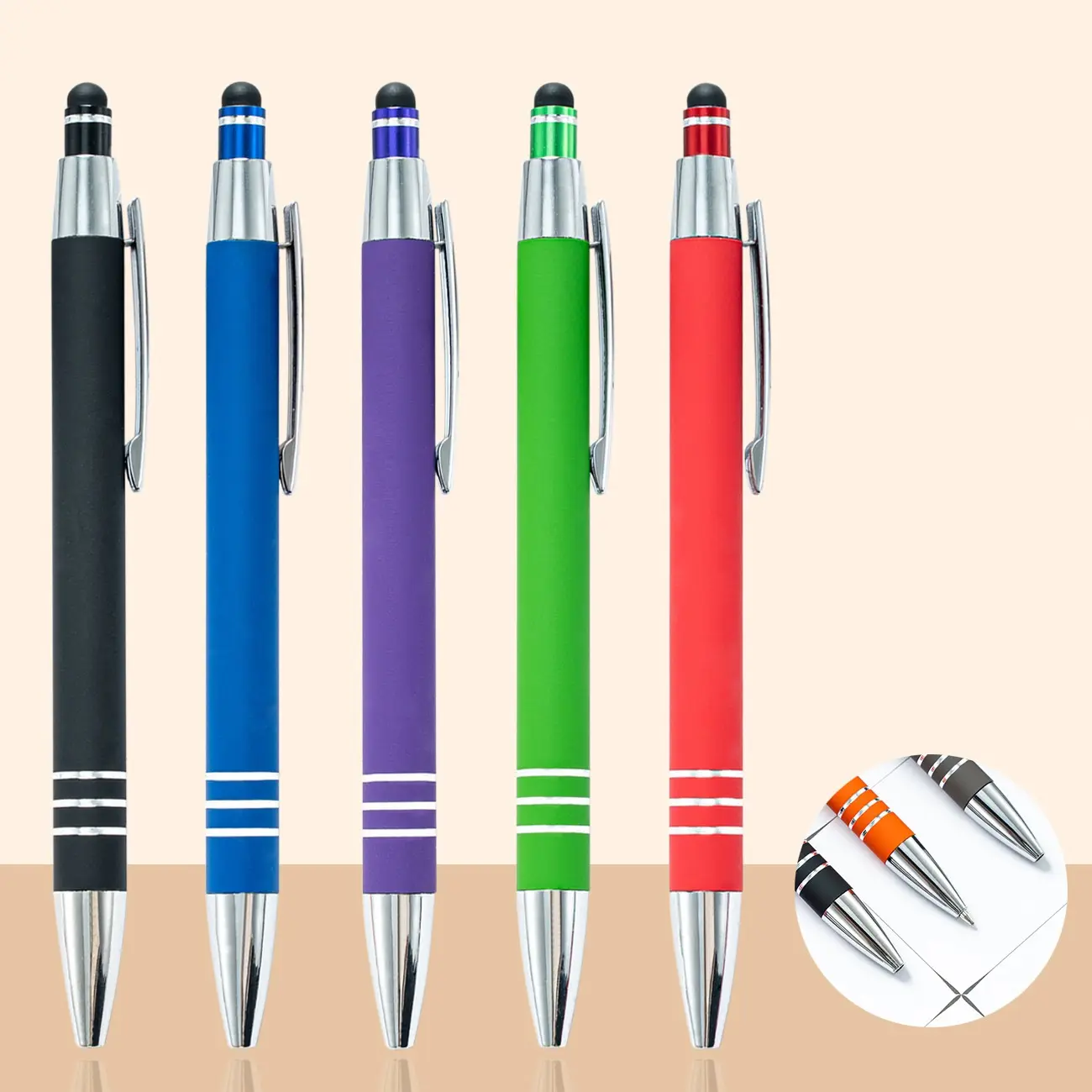 قلم جاف من المطاط والبلاستيك لإطلاق أزرار الإعلانات تصميم خاص قلم معدني يعمل باللمس مزود بشعار بالليزر