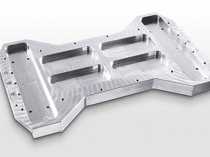 5 轴数控加工，具有加工铝和不锈钢的能力 - Mazak 品牌 - Product Image 2