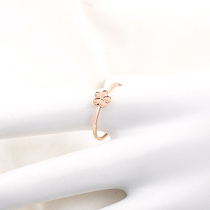 Flower Shape <b>Titanium</b> Steel <b>Ring</b> Rose Gold And Steel Color Women's Fashion Jewelry Gift For Daily Wear - Product Image 3