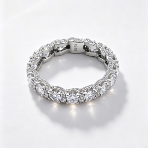 Anello <span class=keywords><strong>Eternity</strong></span> Halo in Argento Sterling S925 Placcato Rodio Senza Nichel con Moissanite, Fede Nuziale Impilabile con Pavé Completo per Lei - Product Image 2