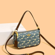 <span class=keywords><strong>Sac</strong></span> fourre-tout tendance pour femme en PU. <span class=keywords><strong>Sac</strong></span> à <span class=keywords><strong>main</strong></span> de luxe de marque. Convient à un usage quotidien. - Product Image 2