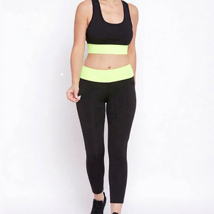 Ensemble de sport 2 pièces sans couture pour femme : soutien-gorge rembourré push-up et tenue de yoga respirante pour adulte - Product Image 1