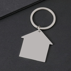 Porte-clés personnalisé en acier inoxydable en forme de <span class=keywords><strong>maison</strong></span>, pendentif vierge, accessoires de porte-clés DIY, best-seller - Product Image 4