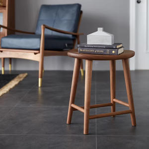 Taburete de Estilo Nórdico Japonés, Madera Maciza de Nogal Negro, Hecho a Mano, para Dormitorio o Sala de Estar - Product Image 3