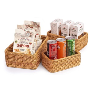 Factory Direct Sale Fruit mini large Woven Storage Baskets Round Tray Large Cane Wood Handmade Wall Hanging Basket Rattan