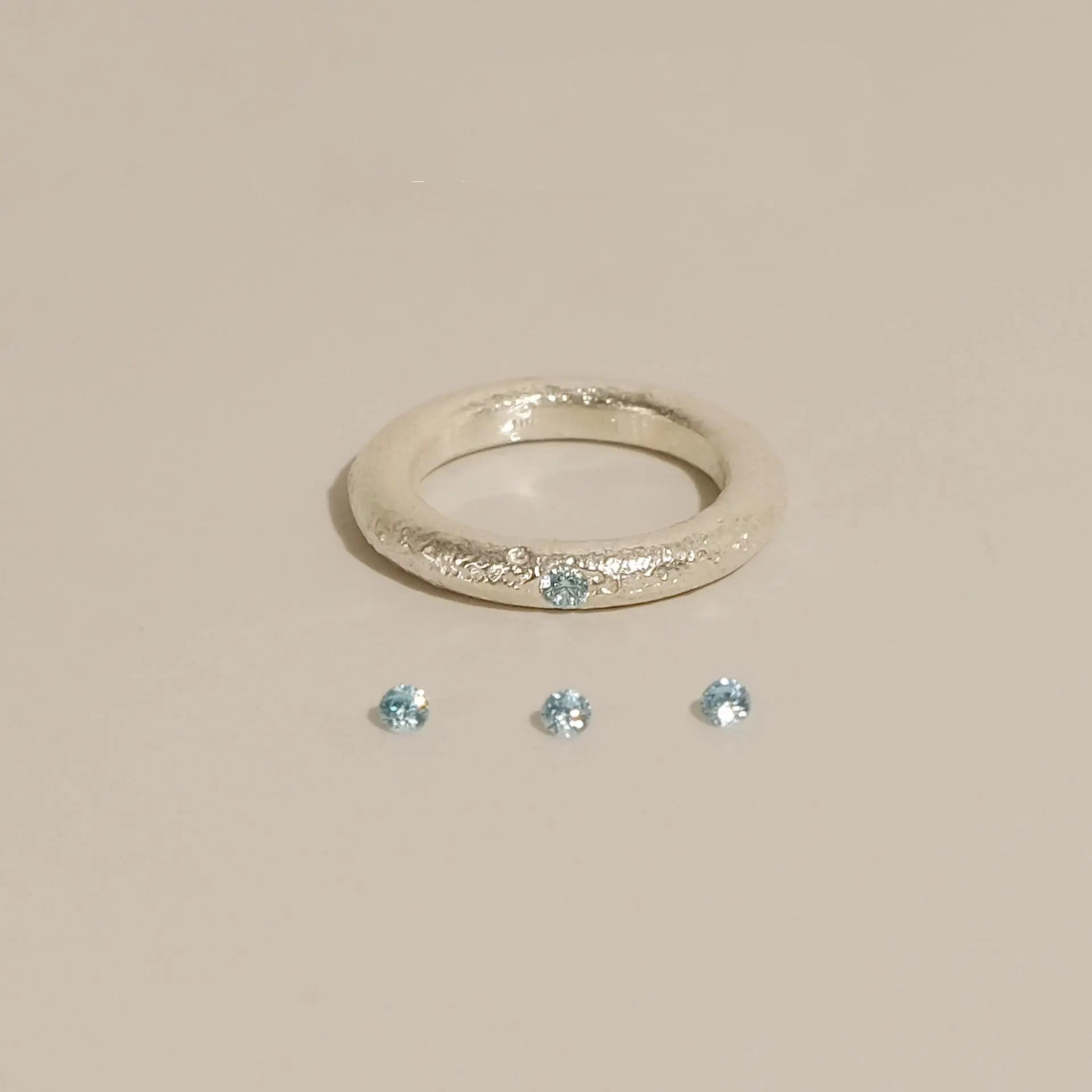 Simple Hot Fashion INS Pure 925 Sterling Silver Real Aquamarine Gemstone Rings pour Femmes Filles Bijoux