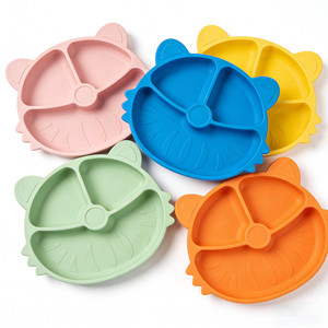 Plato de Silicona para Bebé con Forma de Animal de Dibujos Animados Naike, Impermeable, Libre de BPA, No Tóxico, con Succión, para la Alimentación del Bebé - Product Image 1