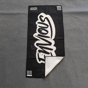 Serviette de sport en microfibre avec logo personnalisé à quantité minimale de commande bas Serviette de sueur en microfibre double face avec impression numérique Style uni pour adultes - Product Image 3
