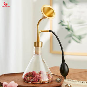 500 ml Anglais : Outil olfactif décoratif élégant en forme d'entonnoir pour la dégustation d'arômes, pour un usage quotidien - Product Image 1