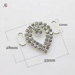 Wholesale 2020 Fashion Swimwear <strong>Thong</strong> Underwear Accessories Safe Heart Shape clear <strong>Diamant</strong> Crystal Rhinestone Bikini Connector - Product Image 1