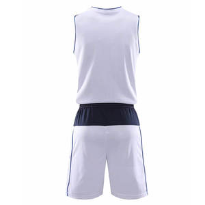 Offre spéciale Ensemble d'uniformes de basket-ball unisexe de haute qualité Matériau durable Meilleur prix pour uniformes de sports d'équipe - Product Image 2
