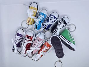 LLavero de lona personalizado para zapatillas, Mini zapato de lona 3D, llavero para zapatillas - Product Image 6
