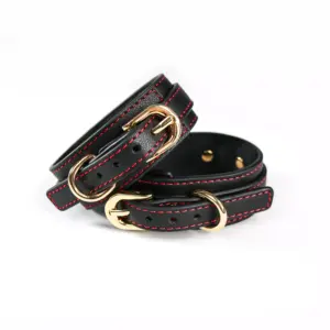 ชุดอุปกรณ์พันธนาการ BDHM ระดับหรู ของเล่นทางเพศสำหรับผู้ใหญ่ บรรจุในกระเป๋าหนัง สำหรับคู่รักที่ชื่นชอบการเล่นบทบาทสมมติแบบ BDSM - Product Image 5