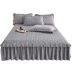 Vente en gros Ensembles <span class=keywords><strong>de</strong></span> draps housse <span class=keywords><strong>de</strong></span> <span class=keywords><strong>lit</strong></span> doux et respirant Couvre-matelas d'hiver protecteur <span class=keywords><strong>King</strong></span> <span class=keywords><strong>Size</strong></span> - Product Image 1