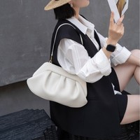 Sac bandoulière en cuir véritable 2026, style dumpling, tendance nationale, cadeau d'entreprise, personnalisation en usine