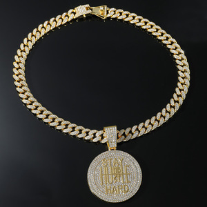 Nouveau Collier Pendentif Lettre Circulaire Style Hip-Hop Unique Plaqué Or et Argent pour Homme, Bijoux de Mode, Vente en Gros, Meilleures Ventes - Product Image 3