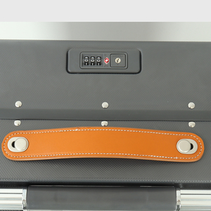 <span class=keywords><strong>Valise</strong></span> à <span class=keywords><strong>roulettes</strong></span> légère et résistante aux rayures en polycarbonate avec porte-bouteille, design moderne - Product Image 6