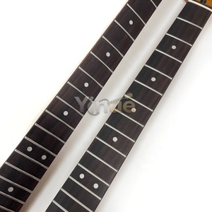 رقبة جيتار كهربائي ST مقاس 9.5 بوصة بـ22 فرتاً من خشب القيقب المحمص بنمط لهب النمر مع لوحة أصابع من خشب الورد - Product Image 3