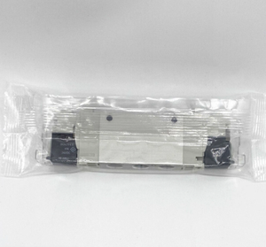 Vanne Solénoïde Originale Authentique Vuvg-b10-p53u-zt-f-1t1l-f1a 8141523 Vanne à 5/2 Voies Montée sur Panneau - Product Image 1