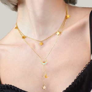 Collar con Colgante de Doble Capa de Estrella y Luna, Chapado en Oro de 18K, Cadena de Eslabones Moderna de Acero Inoxidable para Mujer, Ideal para Regalo - Product Image 1