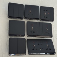 Interruptor de Pared Eléctrico Moderno Negro con Botón Grande, Enchufe Universal Europeo Alemán Británico de 250V 16A, USB-C 2026 86 PC Panel, para Hogar
