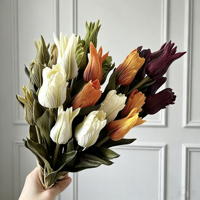 Vente en gros de fleurs artificielles en tulipes au toucher réel, nouveau design, vintage, bouquet de tulipes de 34 cm, décoration de table de mariage, décoration moderne pour la maison